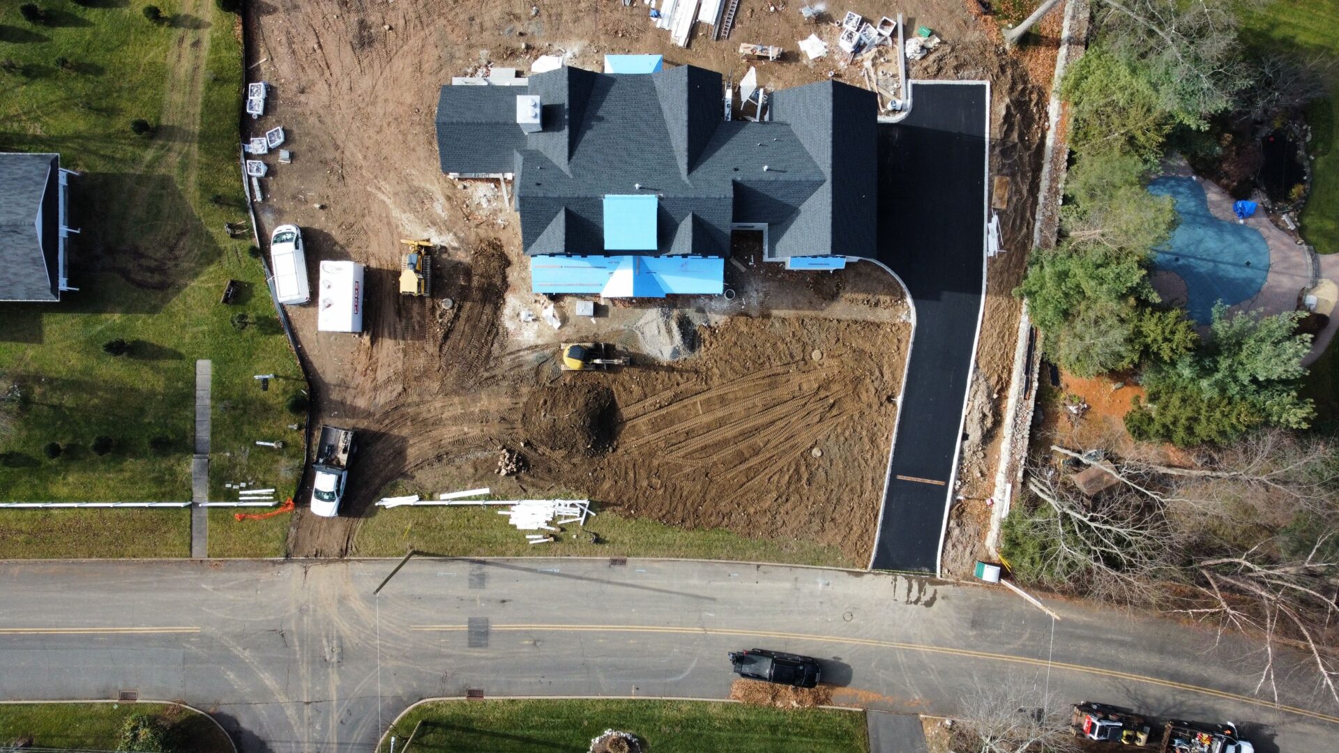 An ariel view of the construction of a house